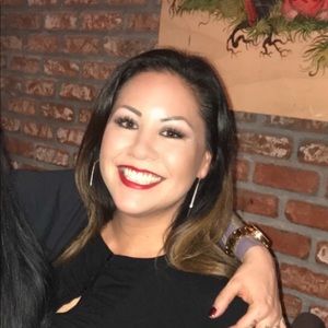 Meet your Posher, Nicholle